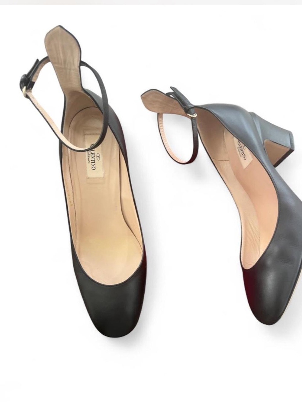 Valentino Garavani Black Leather Tango Ankle Strap Block Heel Pumps 40.5